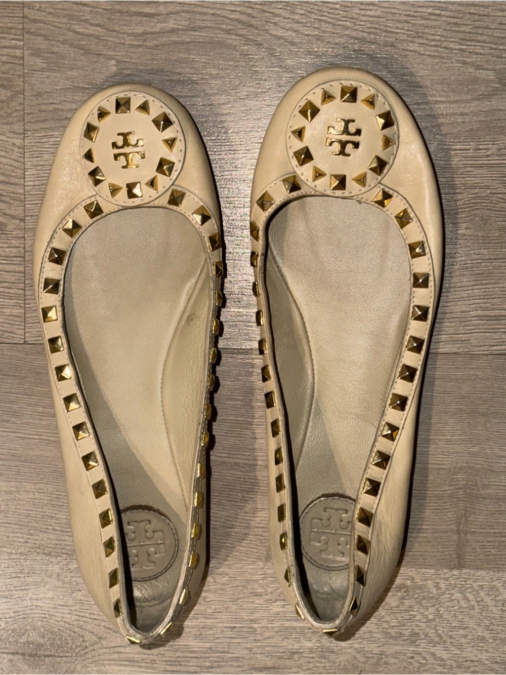Tory Burch Ivory Leather Ballet Flats with Gold Studs